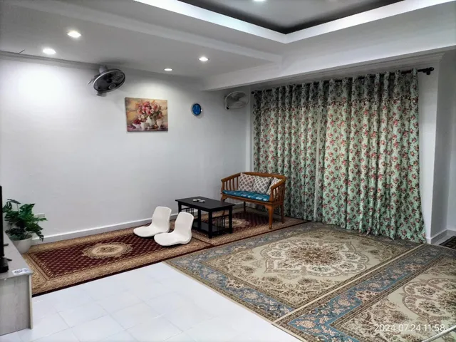 Beyond Homestay by Eida