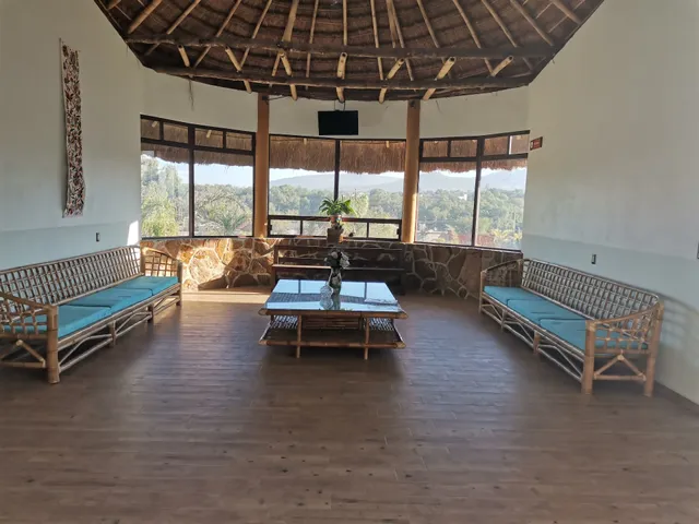 La Vitta "Hidromasaje con Agua Termal "