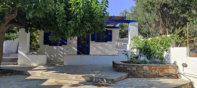 Chrysa's cottage house