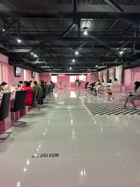 Girl Gang Nail Studio