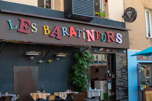 Les Baratineurs