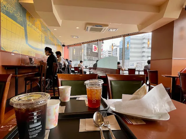 Caffè Veloce Inari -cho store(カフェ・ベローチェ稲荷町店)