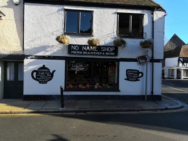 No Name Shop