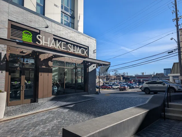 Shake Shack College Park