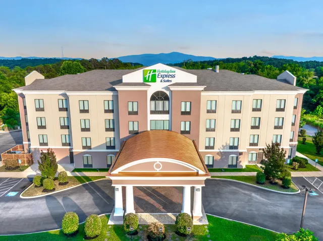 Holiday Inn Express & Suites Newport South by IHG