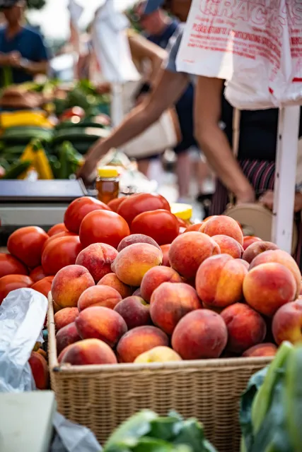 Downtown Appleton Farm Market