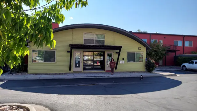 Cinema Court Apartments