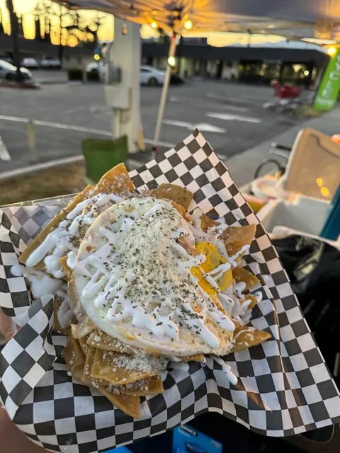 Dos Bros Chilaquiles / Pop Up Food Booth!