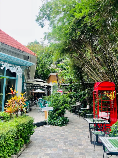 Cafe Phượng Các