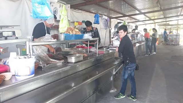 Birria de Res "El Gallo"