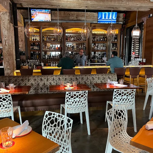 Made Kitchen & Cocktails