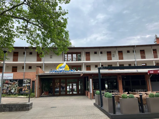 Hotel Holiday Siofok Hotel