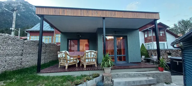 Alpine Yard Nest Busteni