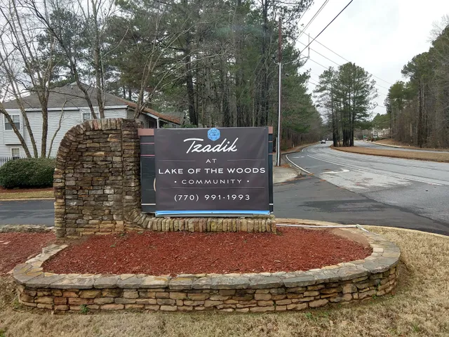 Lake of the Woods Apartments