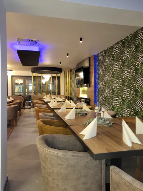 Smokings Palace Lounge