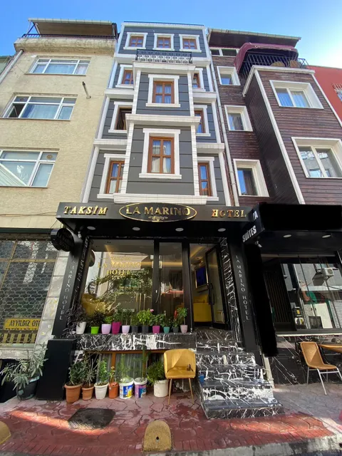 Taksim La Marino Hotel