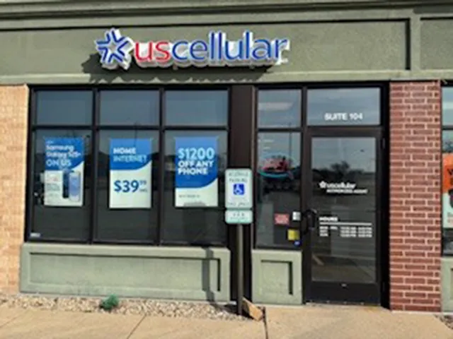 Authorized Retailer UScellular & T-Mobile