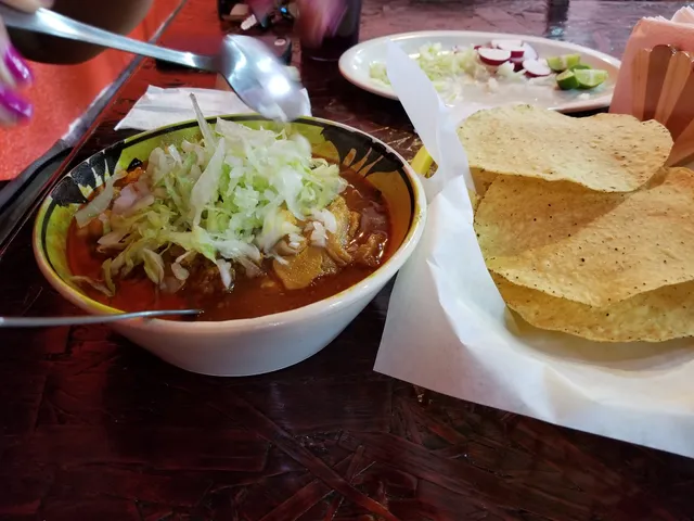 Cenaduria Sinaloense El Tomate