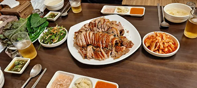 장충동웰빙족발