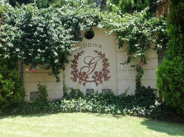 Godiva Spa & Guesthouse