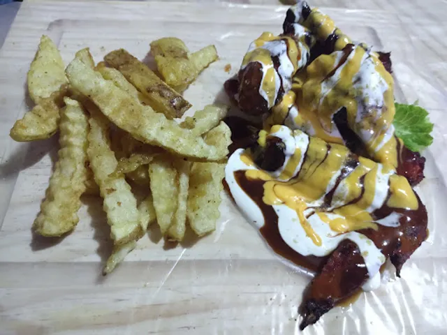 Burger House "Los Chinos"