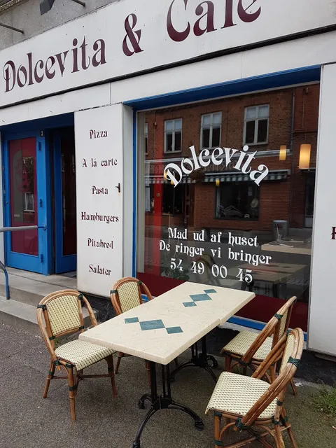 Dolce Vita Restaurant & Pizzaria