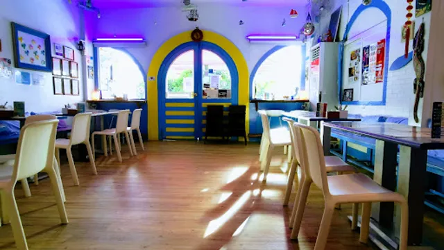 沙灘小酒館 beach bistro/餐廳/美食/中西式餐點/海鮮料理/寵物友善/親子友善/素食友善