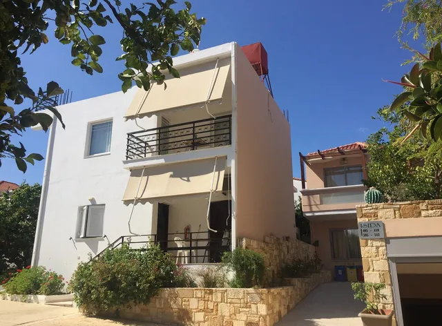 Giorgos & Chara apartments