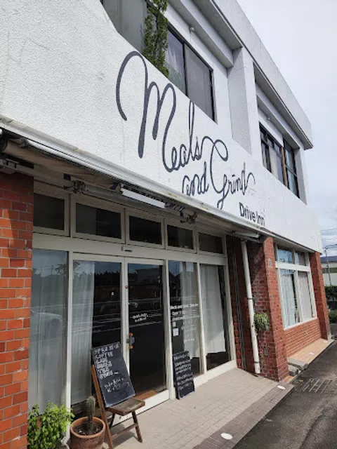 Meals and Grind/Drive Inn