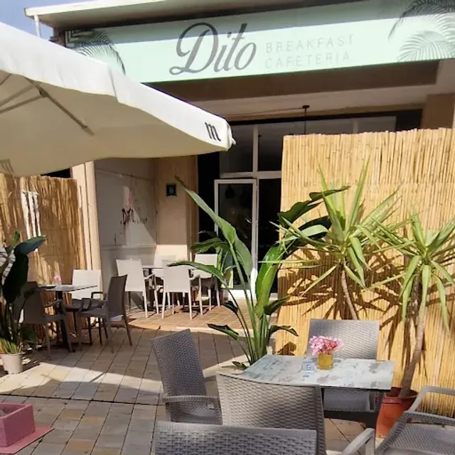 Dito - Breakfast Cafeteria Sa Coma