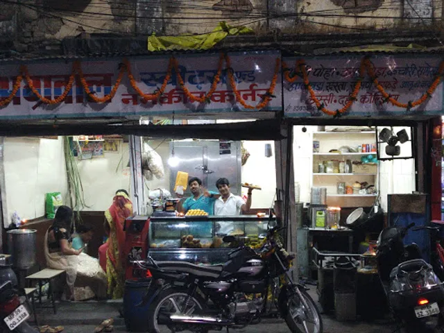 Agrawal Sweets And Namkeen Korner