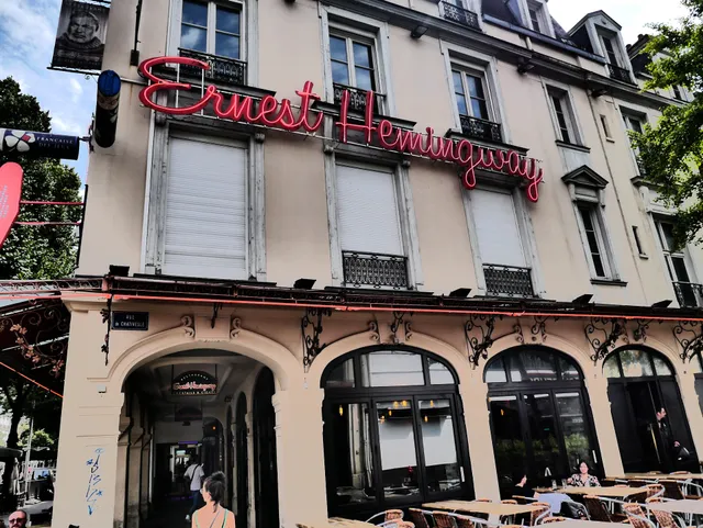 Ernest Hemingway Café