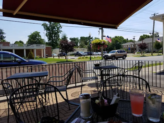 Neri’s Cafe And Mexican Grill