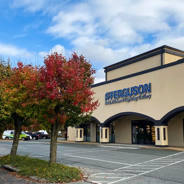 Seminole Square Shopping Center