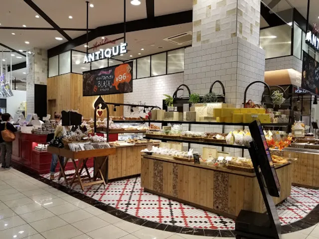 HEART BREAD ANTIQUE AEON MALL Rinku Sennan