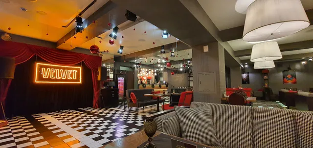 Velvet vine restoraunt