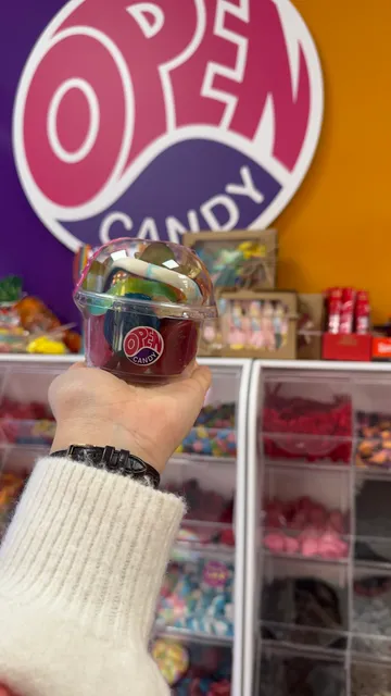 Open Candy Sagrada Familia