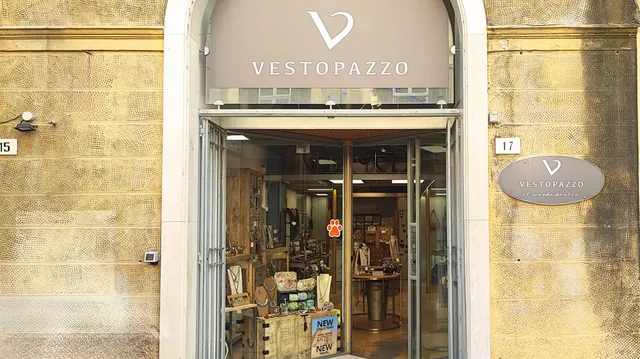Vestopazzo Corner Pisa