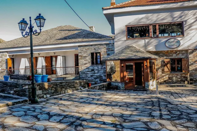 Ξενοδοχείο Μύτικας