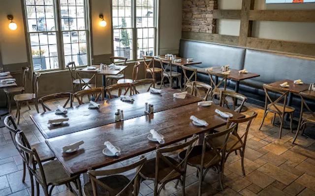 Scoogis Italian Kitchen & Bar