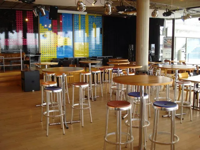 bQm Culture Café & Bar