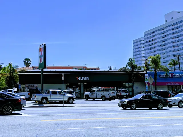 7-Eleven