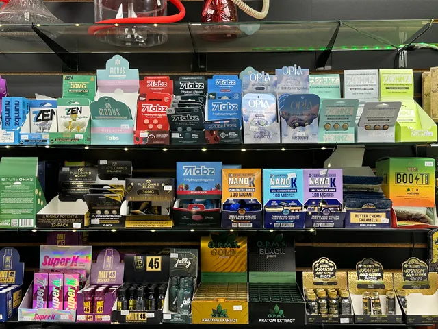 Joe’s vape and smoke shop