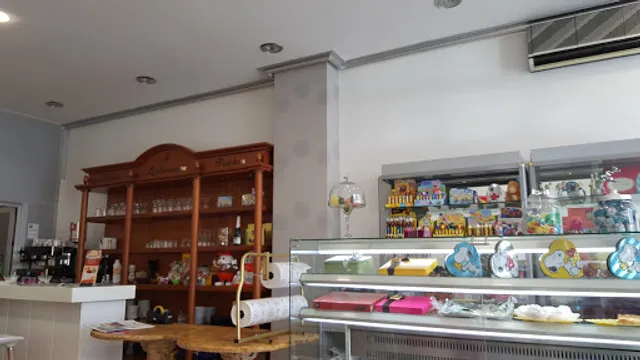 La Bombonera Cafetería Pastelería