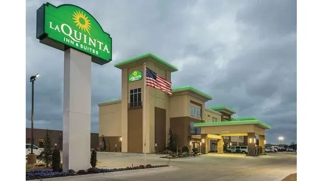 La Quinta Inn & Suites by Wyndham Enid