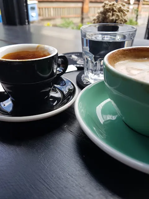 Coffee Cutters Cafe & Barbershop Legian