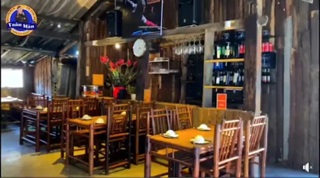 Toàn Mán Restaurant