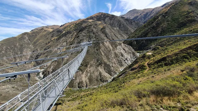 Nevis Bungy, Swing & Catapult