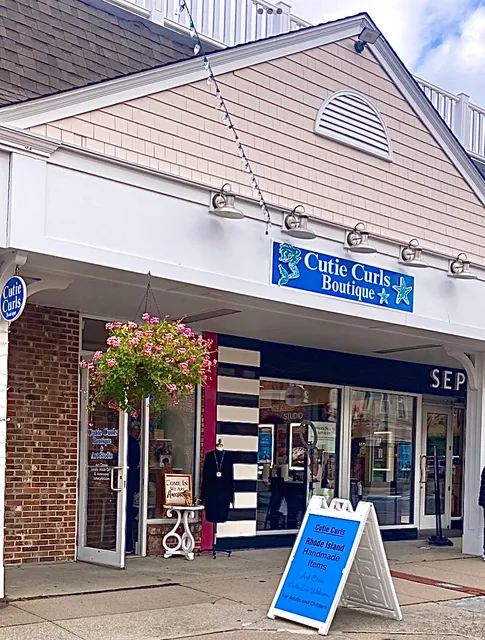 Cutie Curls Boutique and Art Studio