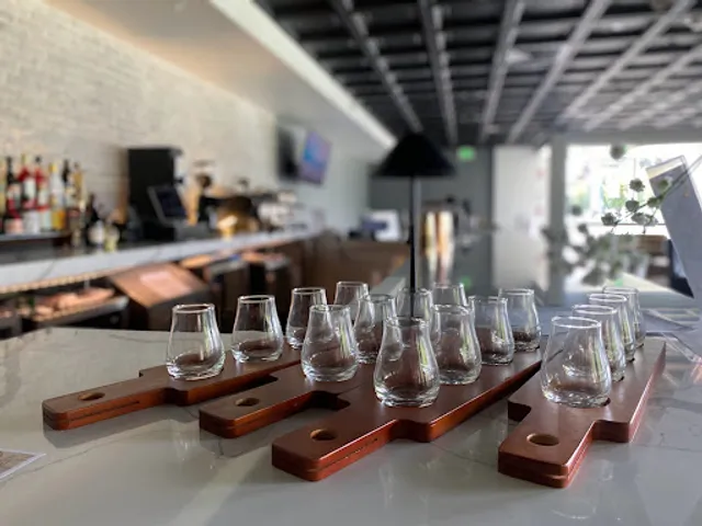 Noho Social Cafe & Lounge